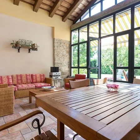 فيلة Villa Aquileia Aquiléia