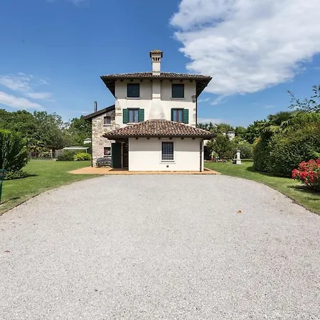 Villa Aquileia فيلة Aquiléia